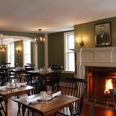The Buxton Inn Granville Eksteriør billede