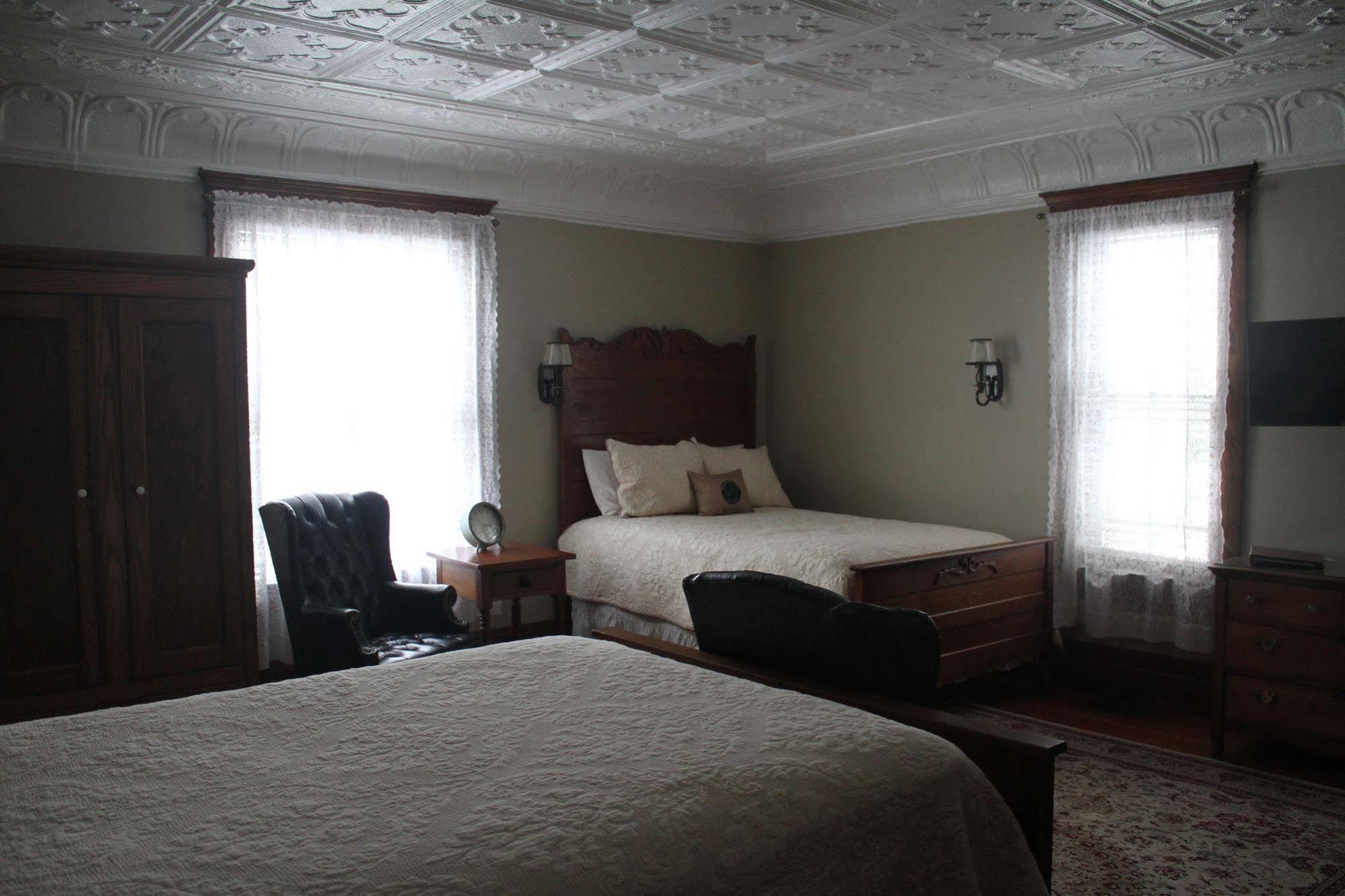 The Buxton Inn Granville Eksteriør billede